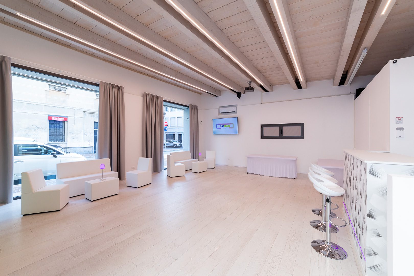 Sala Eventi Monza: Inaugurazione FLAC Space